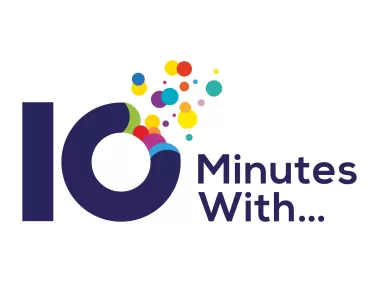 10 minutes With Logo
